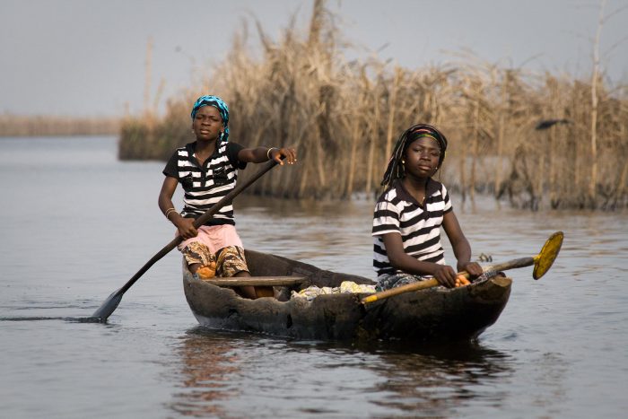 Auf dem Weg nach Ganvié, einem Dorf auf Pfählen in einem See, Benin